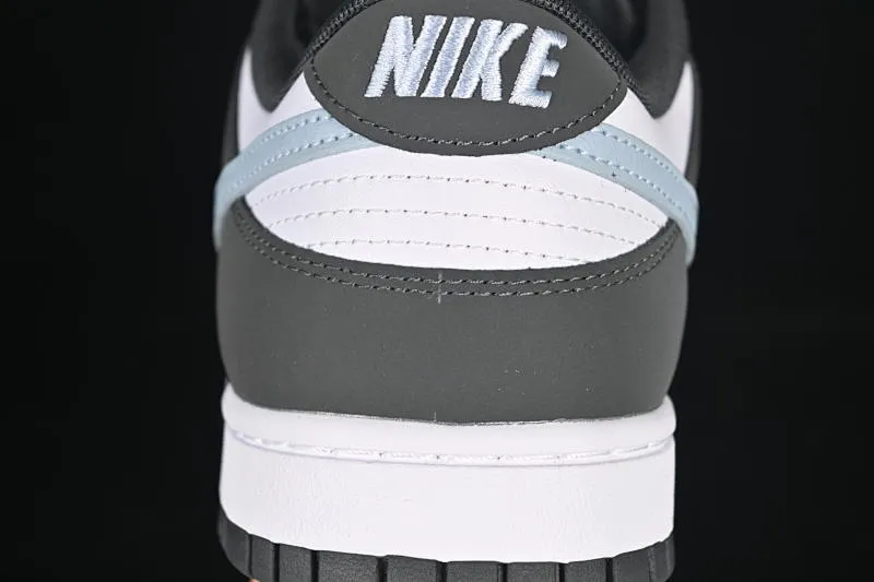All categories Nk SB Dunk series Nk SB Dunk Low low-top sneakers Nike SB Dunk Low white anthracite low-top casual sneakers IB3079-100